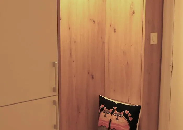 Stylish And Cozy Renovated 10 * Paris